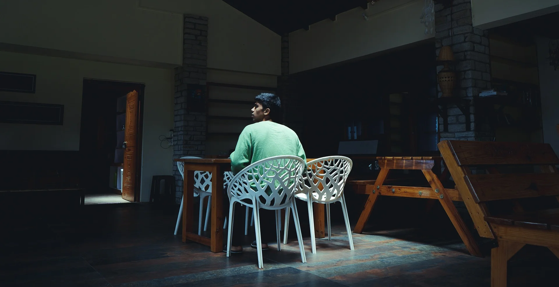 Person working alone - hybrid work policy illustration